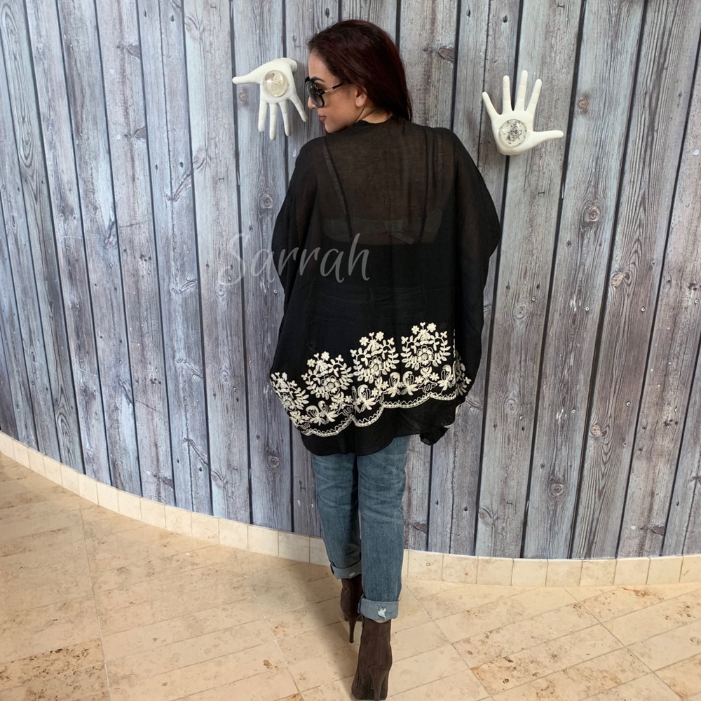 Last 1 New Boho Floral Embroidered Kimono - Picture 3 of 7